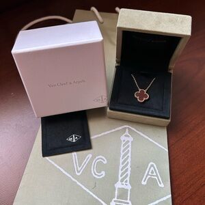 Van Cleef & Arpels VCA Vintage Alhambra VA Carnelian Pendant Necklace in 18K YG